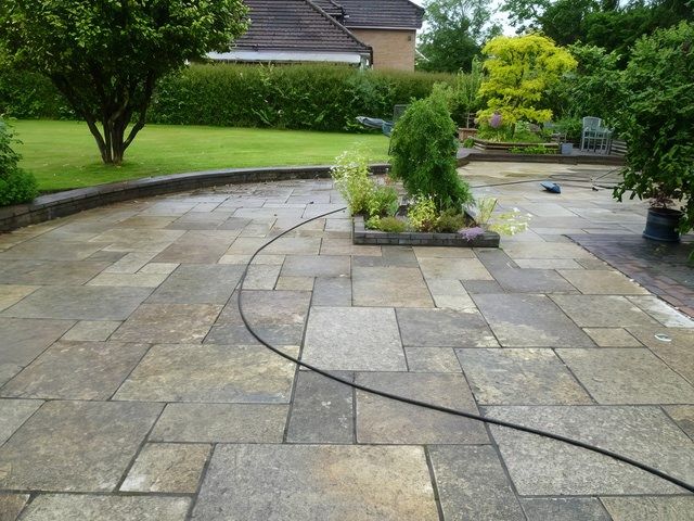 Patio Driveway Before Cleaning
