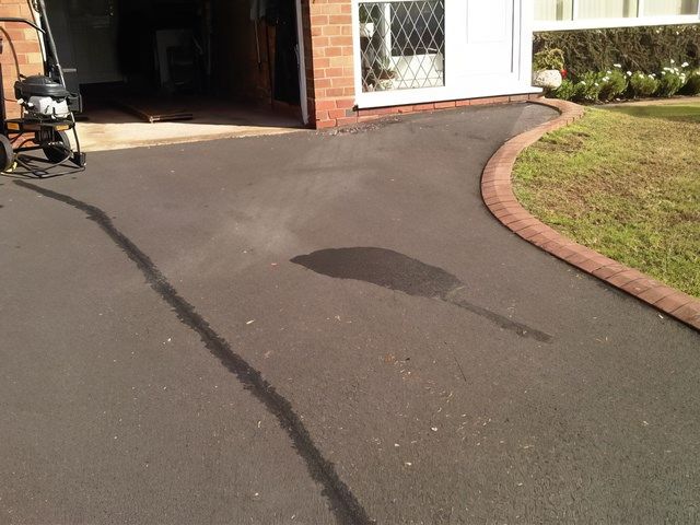 Patio Driveway Before Cleaning