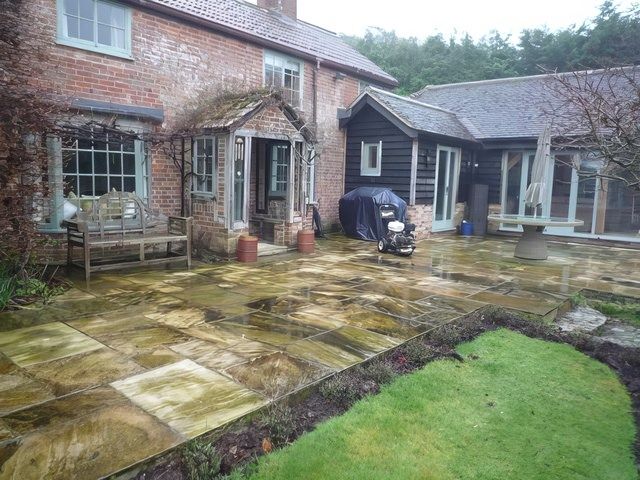 Patio Driveway Before Cleaning